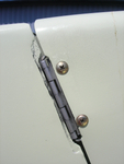 Rudder_top_hinge_Y9_06_07