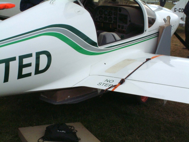 Wing fairing Ted 2