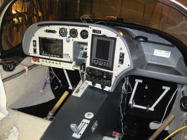 Jeff Paris Classic Monowheel Interior cabin shot. N127ZP
