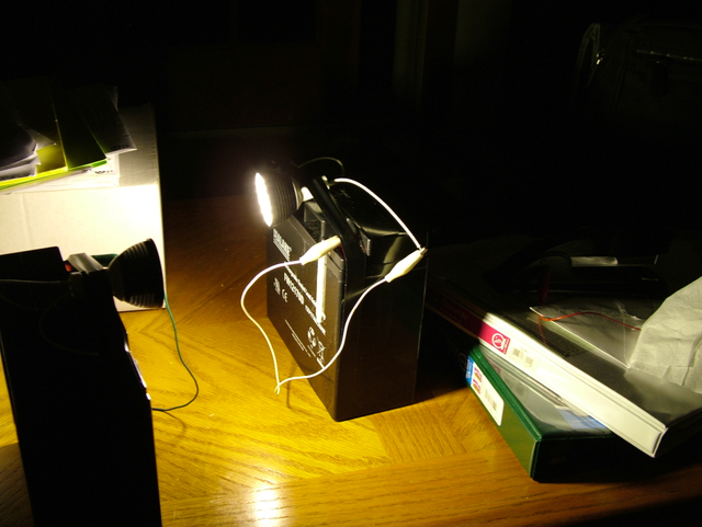 Portable light 1.